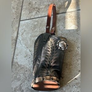 Wine holder -Black and Brown Leather Western Bag for wine